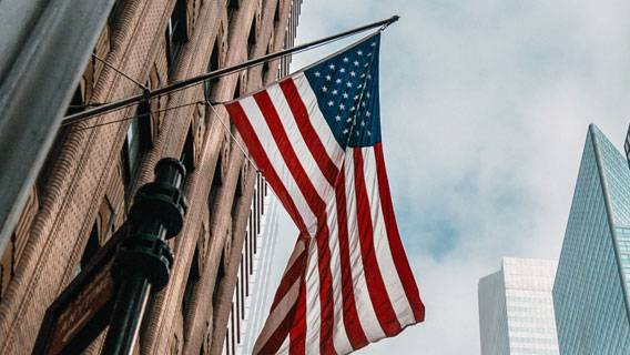 США планируют разорвать отношения с крупными российскими банками в случае вторжения в Украину