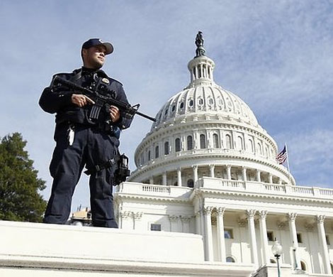 Сенат США охватила шпиономания