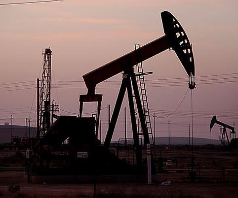 Стоимость нефти обвалилась до минимума с 2009 года