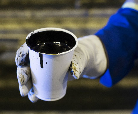 Стоимость нефти падала до минимумов с 2008 года