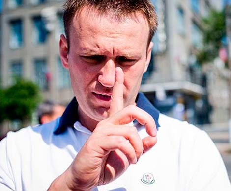 Суд отказался арестовать Навального по делу "Ив Роше"