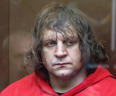 Суд приговорил Александра Емельяненко к 4,5 годам тюрьмы