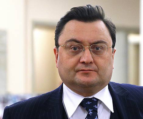 Суд заочно арестовал миллиардера Семина