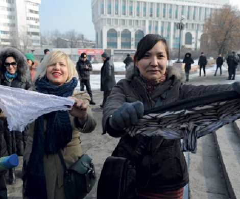 Тенге лихорадит