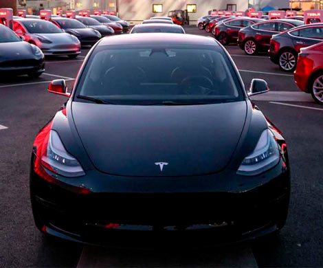 Tesla отчиталась о рекордных убытках