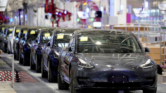 Tesla приостановила работу китайского завода, прекратив производство по всему миру
