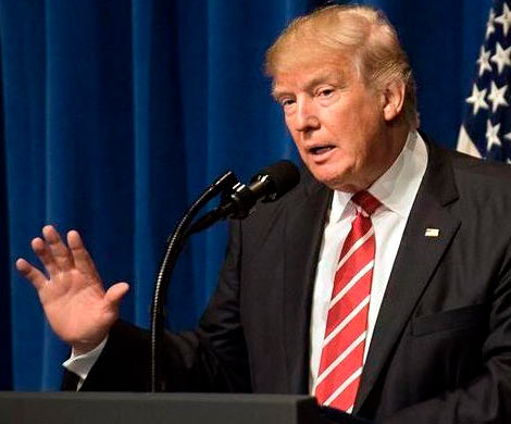 Трамп намерен проводить военные парады