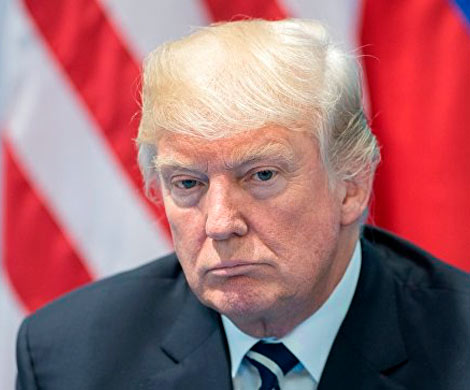Трамп назвал «тайную встречу» с Путиным обменом застольными шутками
