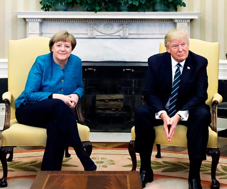 Трамп в преддверии саммита G20 побеседовал с Меркель