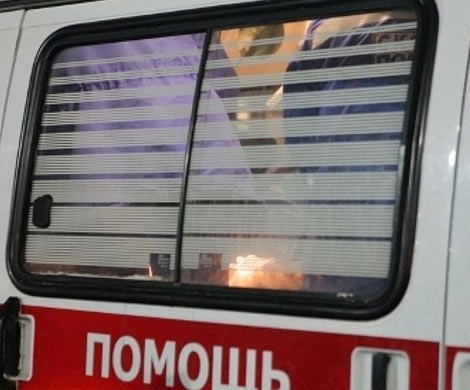 Трехлетняя девочка упала в лестничный пролет на Пушкинской улице‍
