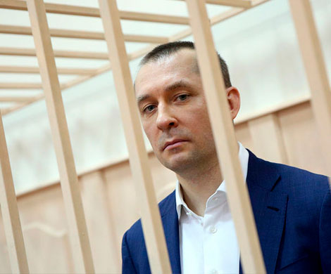Три элитных автомобиля полковника Захарченко выставлены на торги
