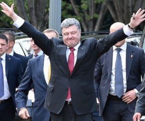 Украинцы уже не сдерживаются: Порошенко чуть не избили жители Черниговской области