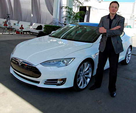 В 90% новых автомобилей Tesla выявляется брак