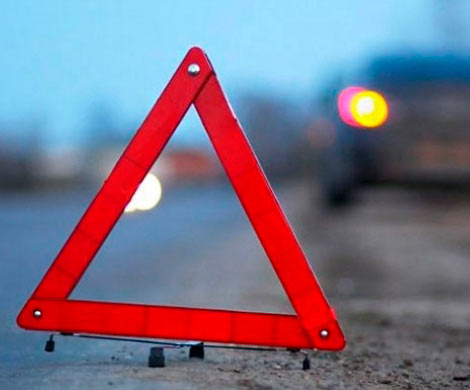 В Астрахани произошло жуткое лобовое ДТП с участием маршрутки и иномарки: есть пострадавшие