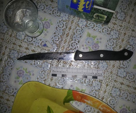 В Бузулуке 46-летняя женщина ударила своего сожителя ножом