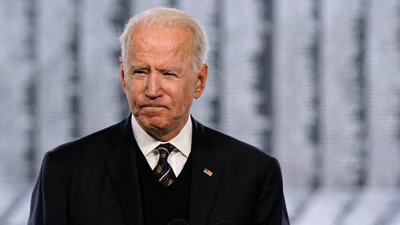 В День поминовения Байден призвал защищать демократию в США и во всем мире