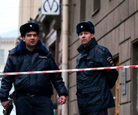 В доме предполагаемого исполнителя теракта в Петербурге прошли обыски