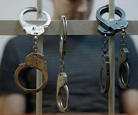 В Испании выданы ордера на арест 12 россиян
