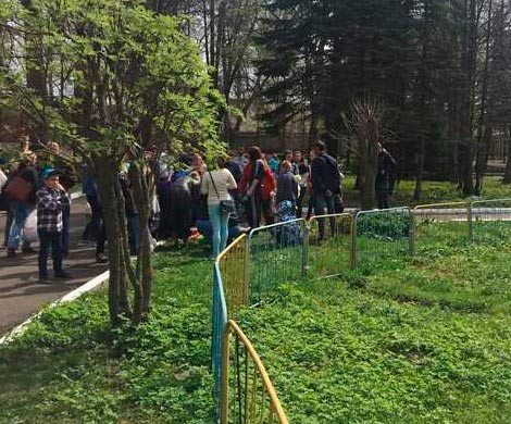 В Ивановской области ребенка выбросило на бетонные плиты из кресла аттракциона