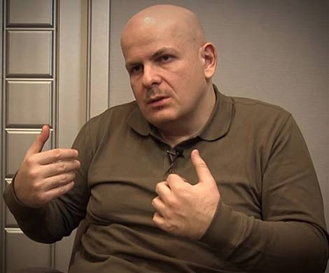 В Киеве застрелен журналист-оппозиционер Олесь Бузина