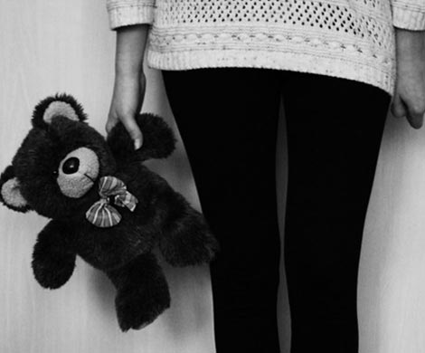 В Кингисеппе пенсионер-педофил напал на 8-летнюю девочку