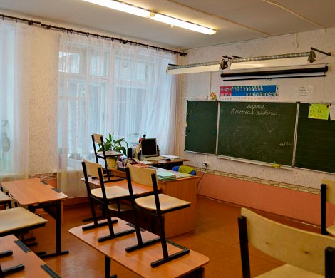 В Ковдоре две школы оказались крайне опасными для детей