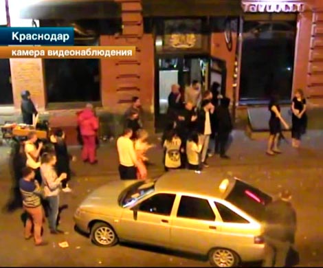 В Краснодаре в ночном клубе девушки устроили драку