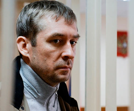 В квартире матери полковника Захарченко нашли еще один склад денег
