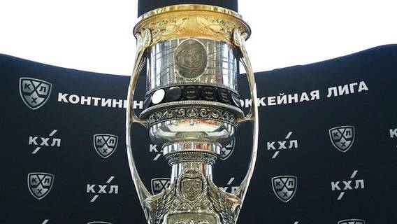 В КХЛ начался поход за Кубком Гагарина, а в РПЛ возобновляется чемпионат