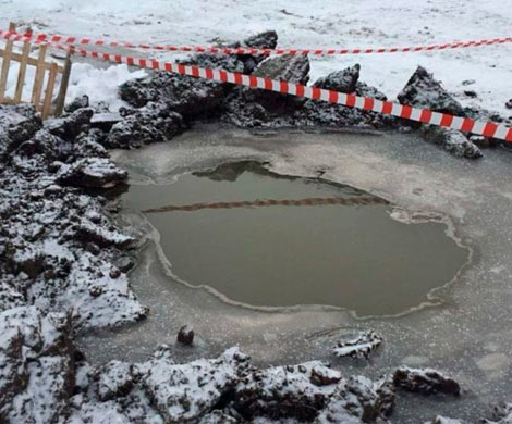 В Ленинском районе Саратова тонет поликлиника