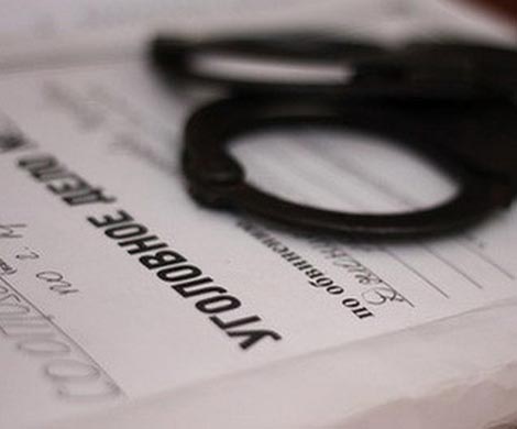 В Москве неизвестный изнасиловал 19-летнюю девушку