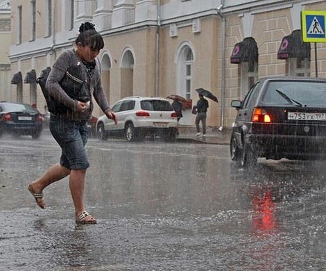 В Москве объявлен "оранжевый" уровень опасности