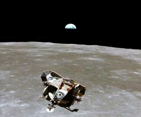 В NASA обнаружили потерянный восемь лет назад лунный зонд‍