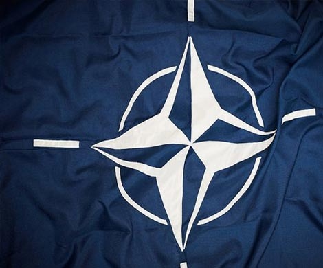 В НАТО намерены изучить доклад Немцова об украинском конфликте