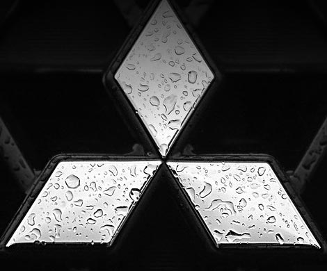 В офисах Mitsubishi прошли обыски