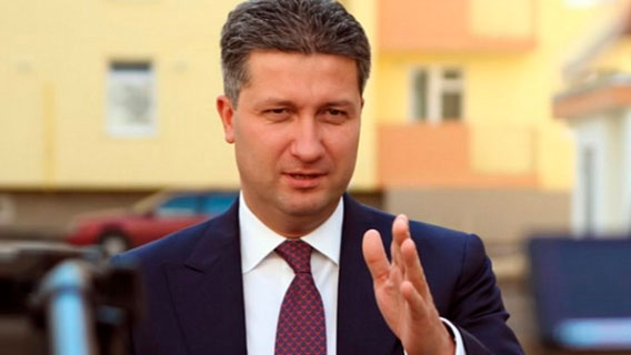 В партии власти каждый сам за себя