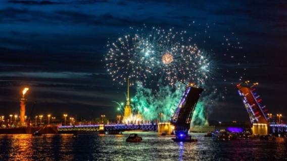 Санкт-Петербургу 320 лет! За эти годы Северная столица пережила и светлые, и трагические времена