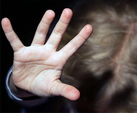 В Севастополе педофил надругался над тремя малолетними девочками