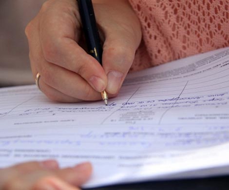 В Севастополе собирают подписи за отставку губернатора-единоросса