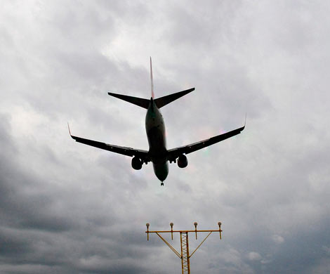В Шереметьево сел Boeing-737 с пожаром в салоне