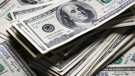 В США сообщают о рекордном бюджетном дефиците в размере $737,9 млрд из-за борьбы с коронавирусом