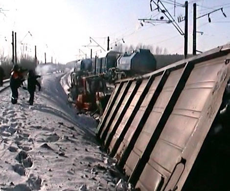 В Свердловской области с рельсов сошли семь вагонов с углем‍