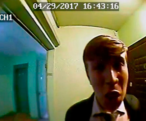 В Туле «танцующий вор» украл объектив с видеоглазка
