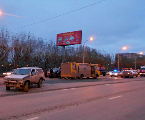 В Тюмени на Широтной произошло массовое ДТП