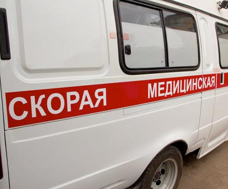 В Уфе пьяный мужчина разбил молотком машину скорой помощи