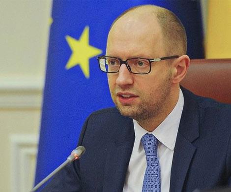 Вашингтон хочет избавиться от Яценюка