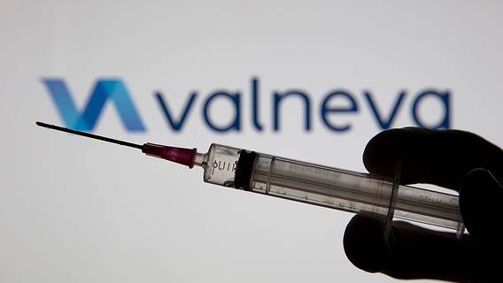 Великобритания разорвала контракт с французской Valneva на поставку вакцин против коронавируса