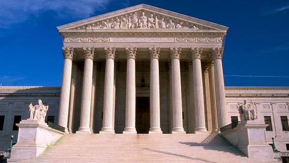Верховный суд США рассматривает дело о защите свободы слова и правах геев 