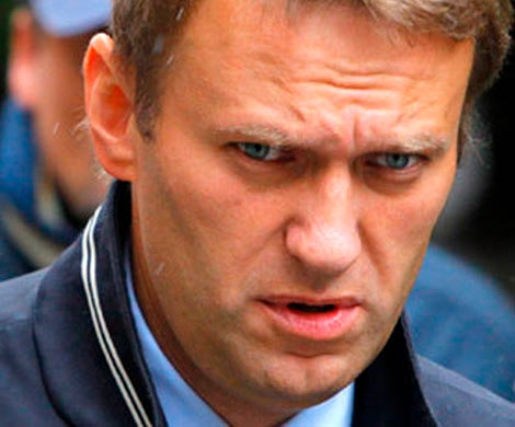 В Кремле приняли решение о допуске Навального на выборы