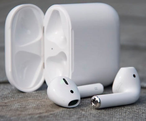 Владельцы наушников AirPods от Apple массово жалуются на сильные головные боли